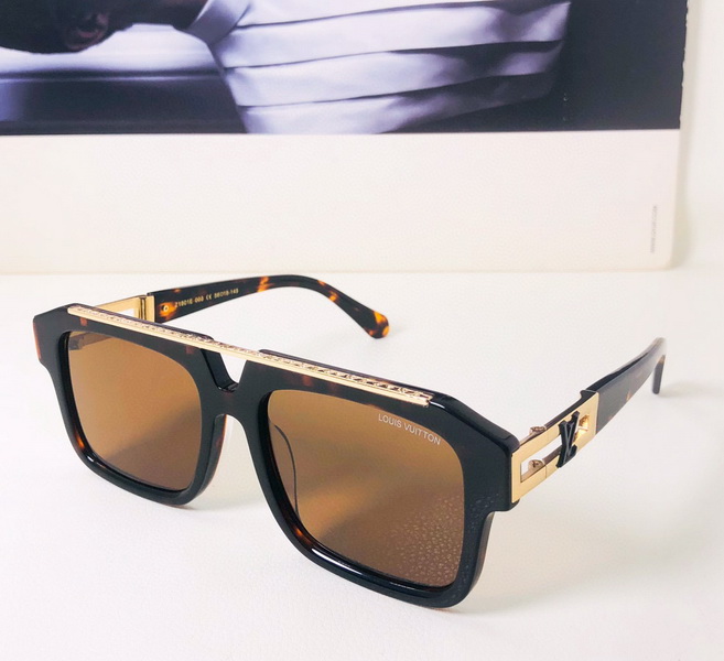 LV Sunglasses(AAAA)-956