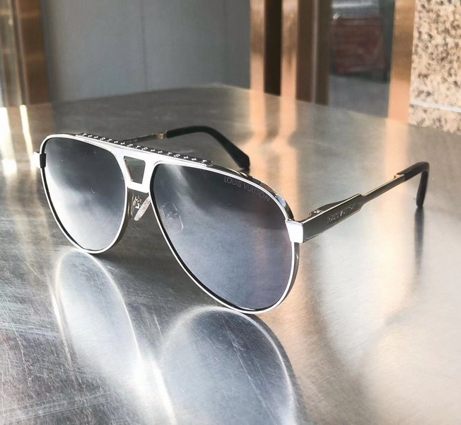 LV Sunglasses(AAAA)-890