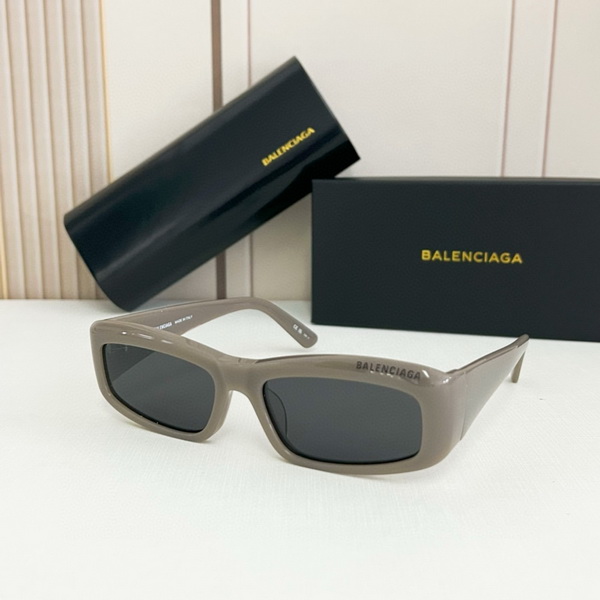 Balenciaga Sunglasses(AAAA)-153