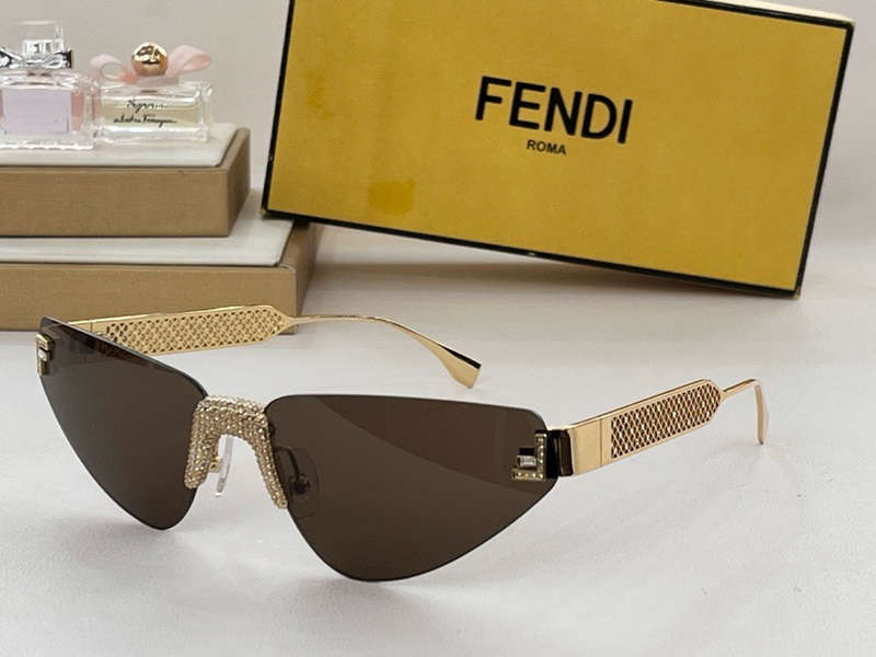 Fendi Sunglasses(AAAA)-293