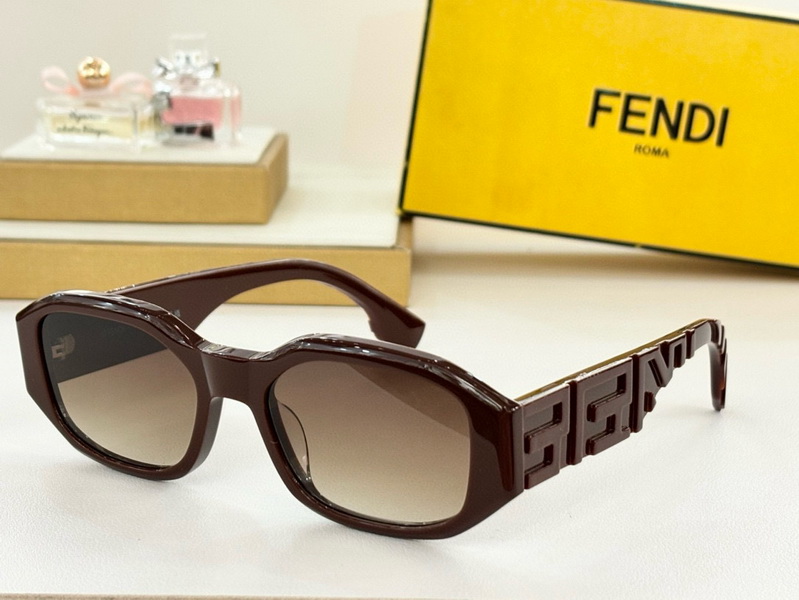 Fendi Sunglasses(AAAA)-267