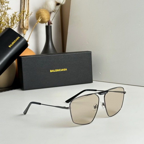 Balenciaga Sunglasses(AAAA)-133