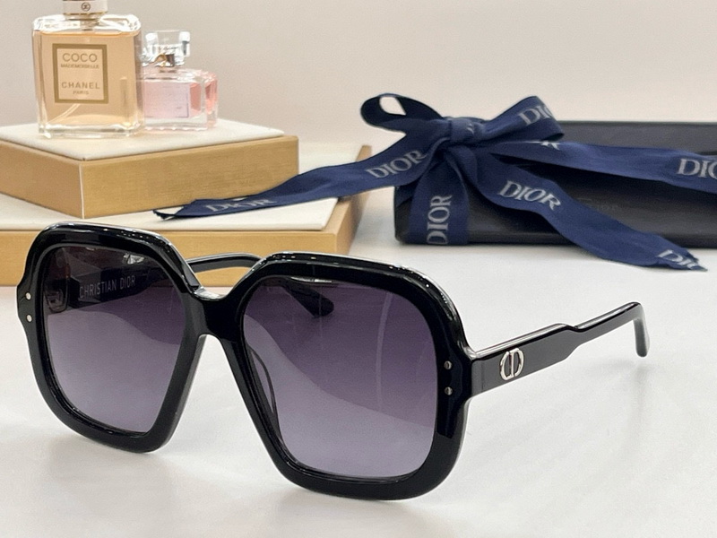 Chanel Sunglasses(AAAA)-718