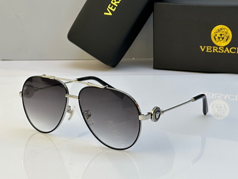 Versace Sunglasses(AAAA)-977