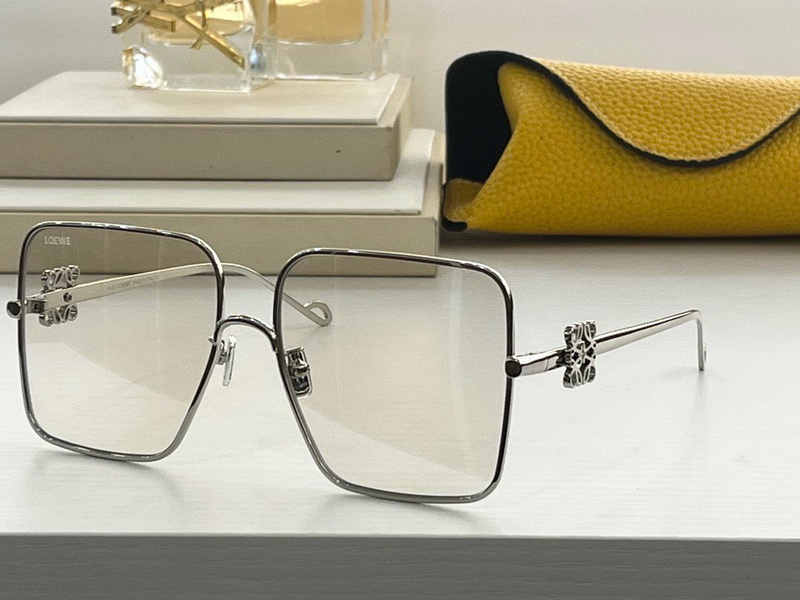 Loewe Sunglasses(AAAA)-003