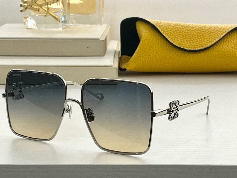 Loewe Sunglasses(AAAA)-001