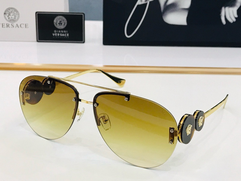 Versace Sunglasses(AAAA)-947