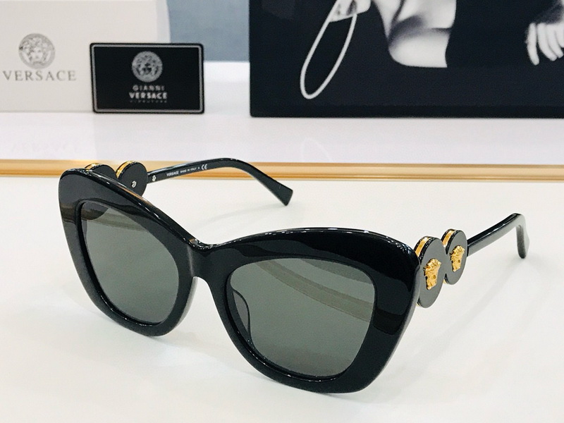 Versace Sunglasses(AAAA)-895