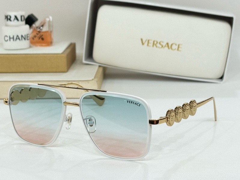 Versace Sunglasses(AAAA)-877