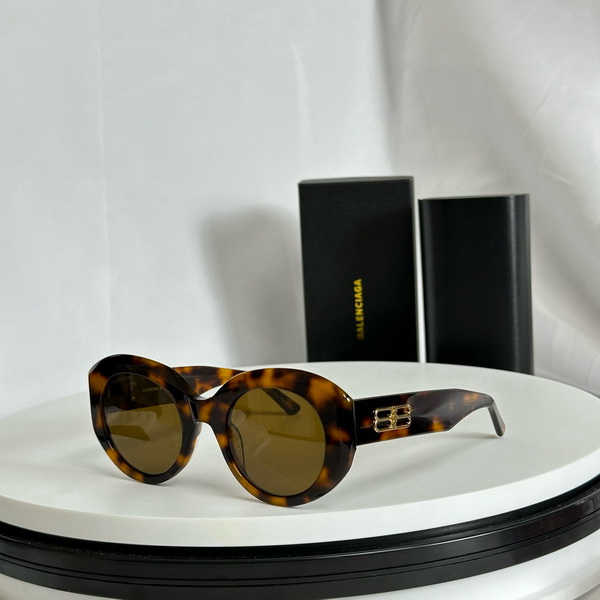 Balenciaga Sunglasses(AAAA)-085