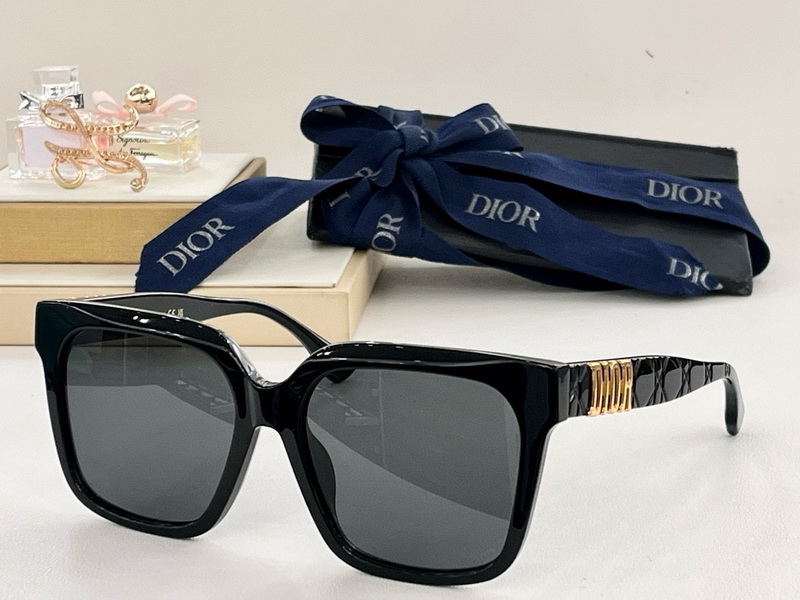 Dior Sunglasses(AAAA)-317
