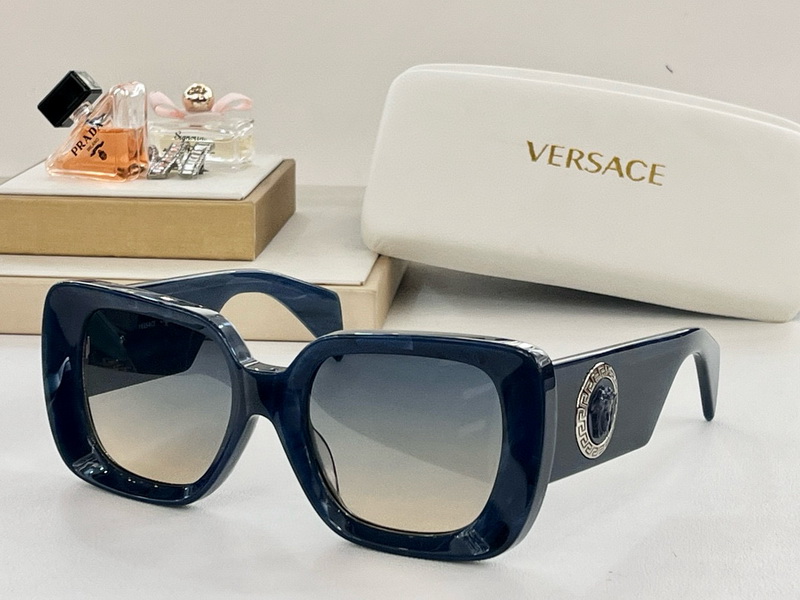 Versace Sunglasses(AAAA)-821