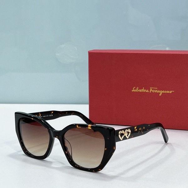 Ferragamo Sunglasses(AAAA)-168