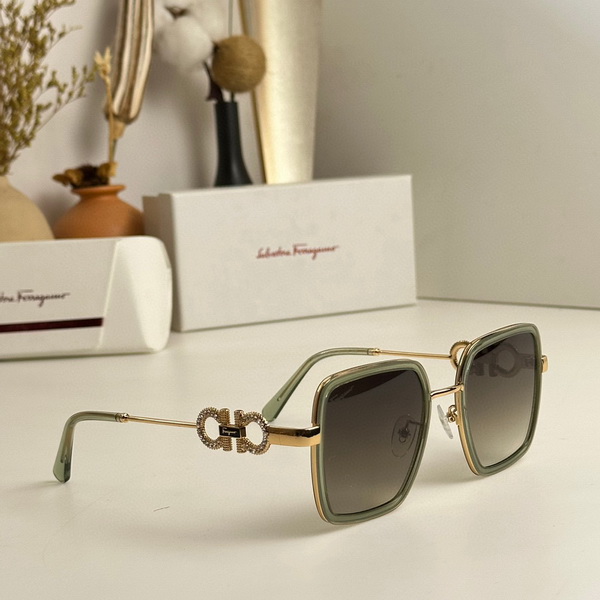 Ferragamo Sunglasses(AAAA)-151