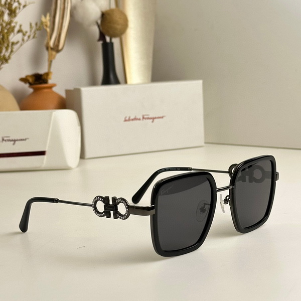 Ferragamo Sunglasses(AAAA)-149