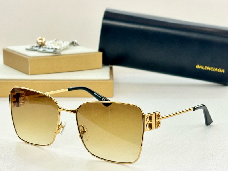 Balenciaga Sunglasses(AAAA)-061