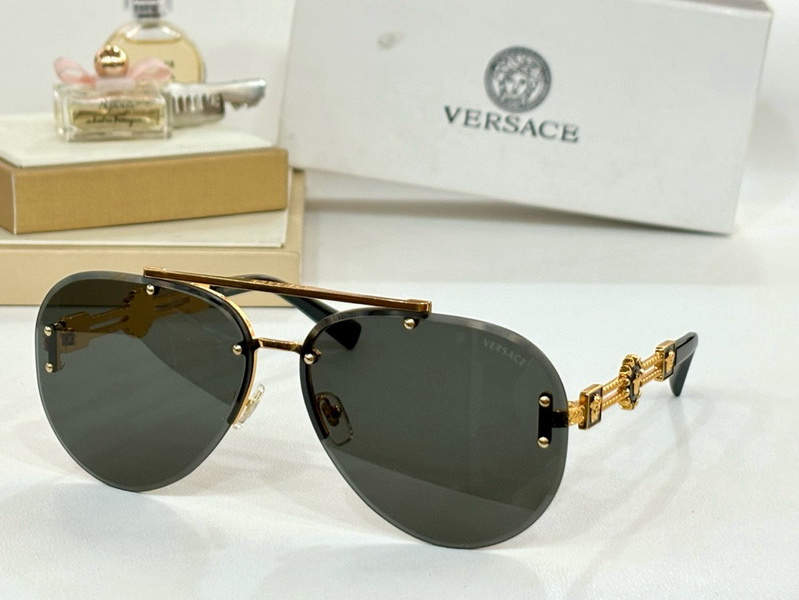 Versace Sunglasses(AAAA)-750