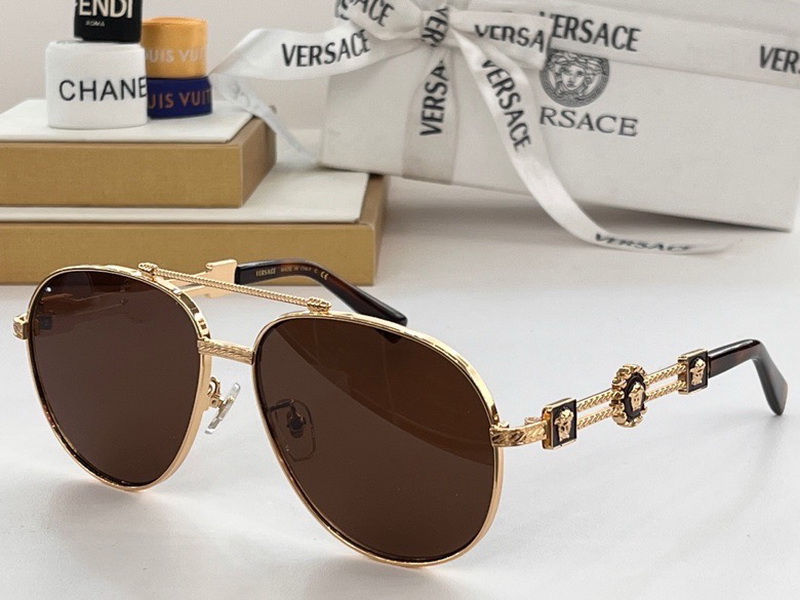 Versace Sunglasses(AAAA)-680