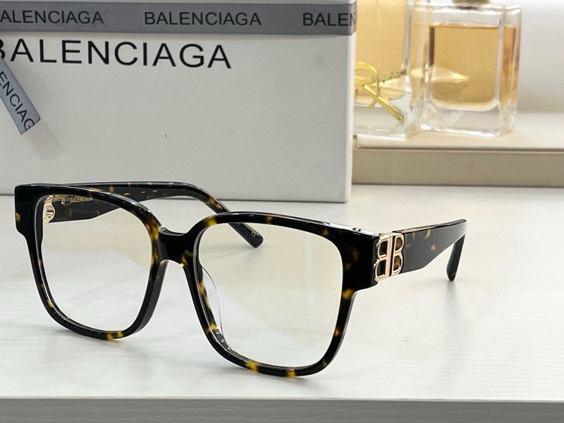 Balenciaga Sunglasses(AAAA)-038