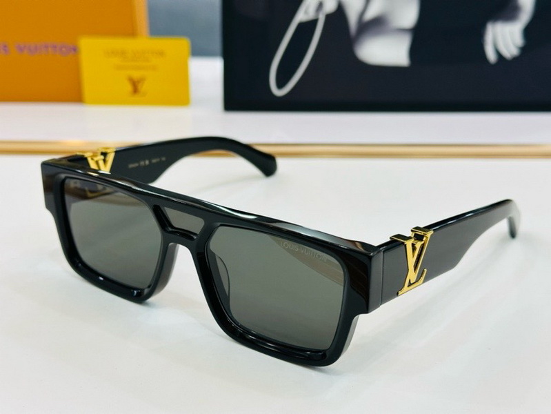 LV Sunglasses(AAAA)-235