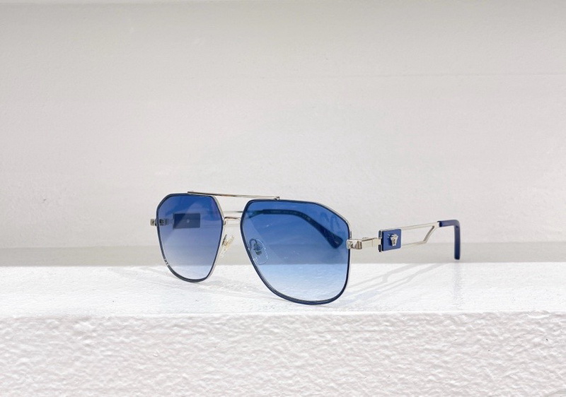 Versace Sunglasses(AAAA)-599