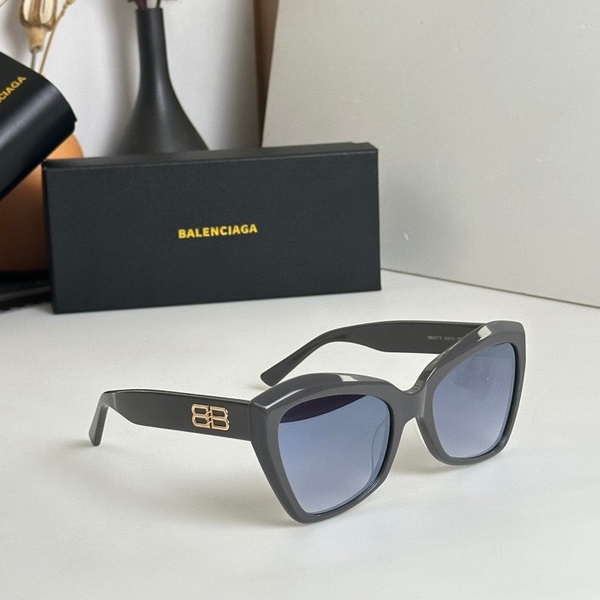 Balenciaga Sunglasses(AAAA)-024