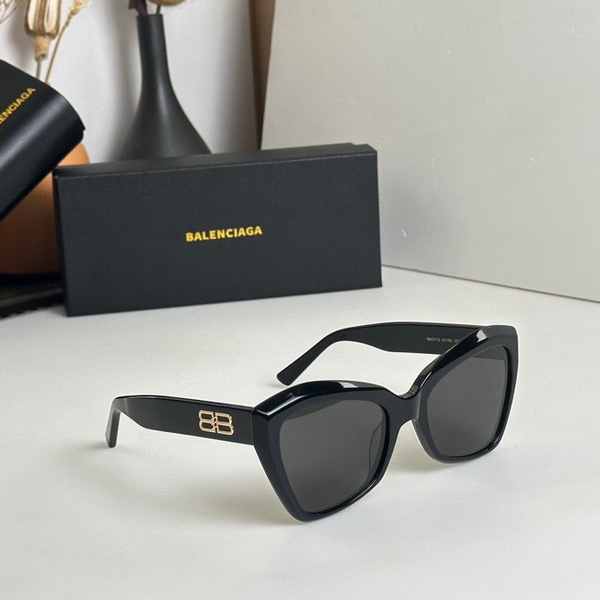 Balenciaga Sunglasses(AAAA)-020