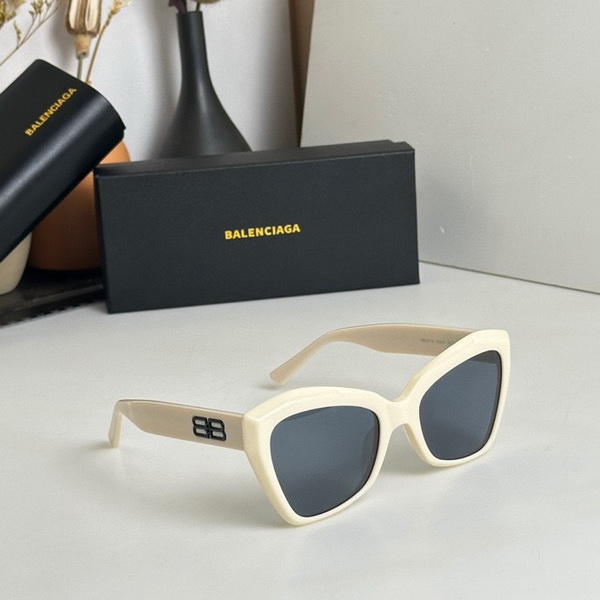 Balenciaga Sunglasses(AAAA)-019