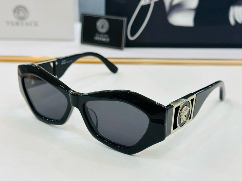 Versace Sunglasses(AAAA)-559