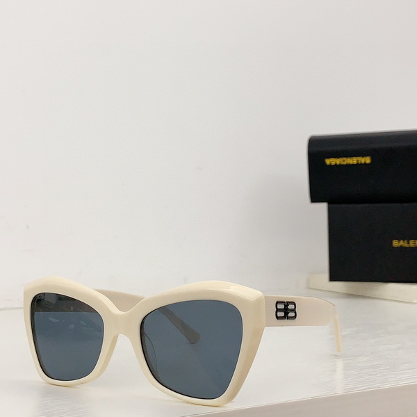 Balenciaga Sunglasses(AAAA)-018