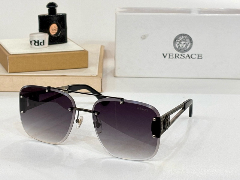 Versace Sunglasses(AAAA)-513