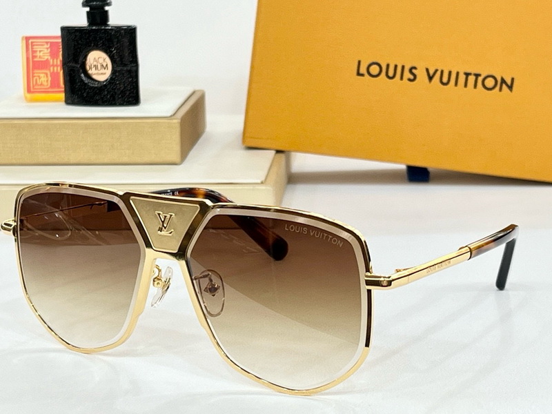 LV Sunglasses(AAAA)-106