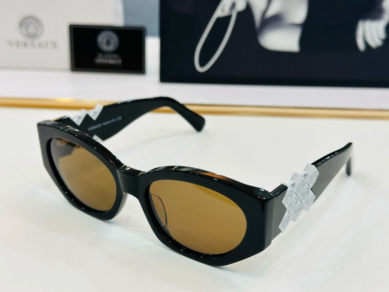 Versace Sunglasses(AAAA)-472