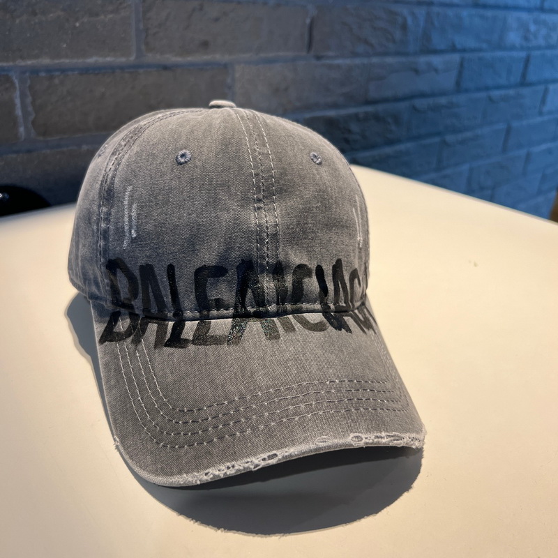 Balenciaga Cap-050