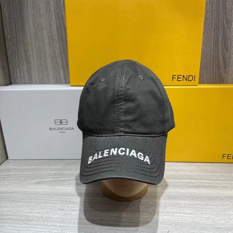 Balenciaga Cap-130