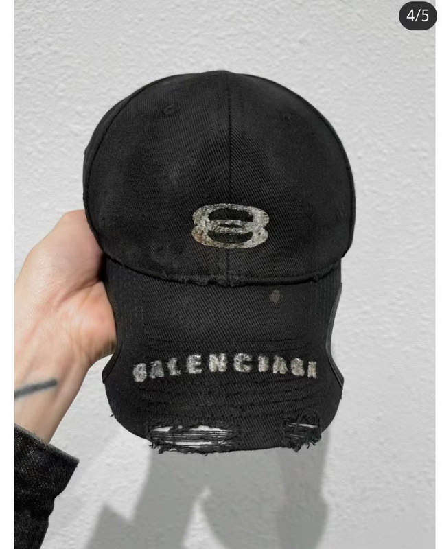 Balenciaga Cap-210