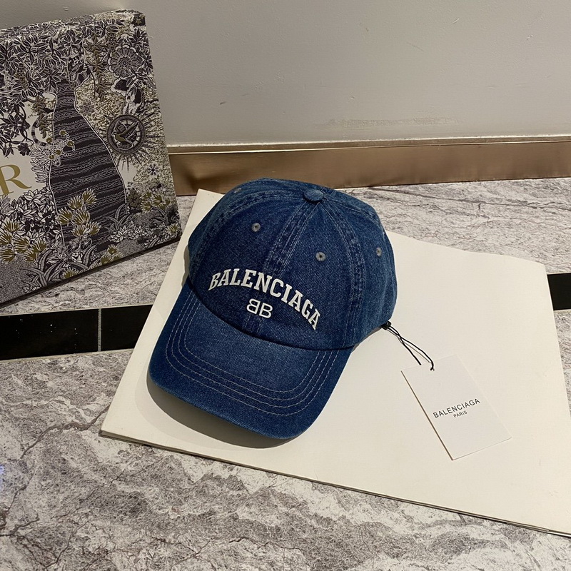 Balenciaga Cap-243