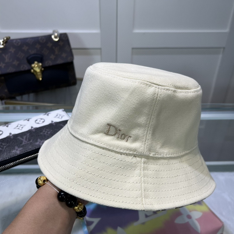 Dior Cap-113