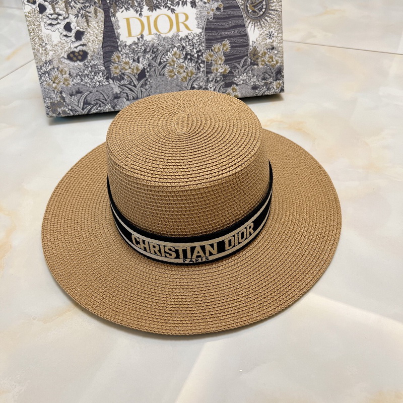 Dior Cap-138