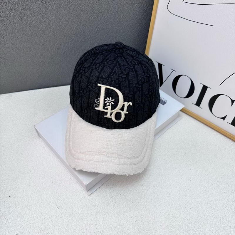 Dior Cap-214