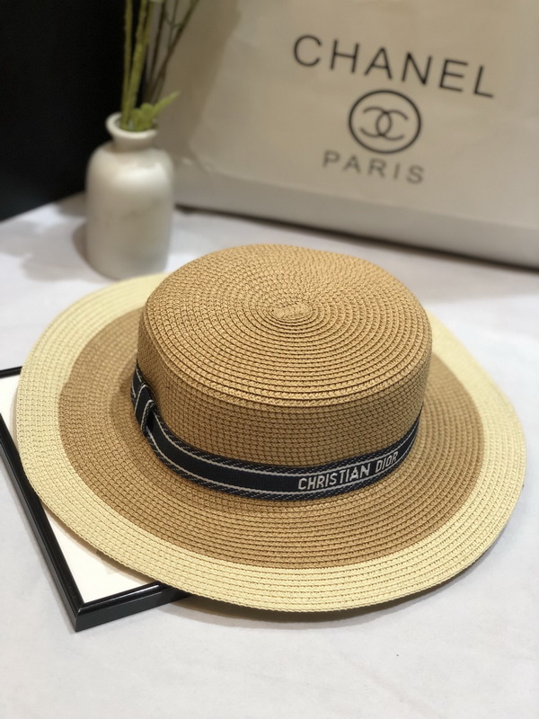 Dior Cap-235