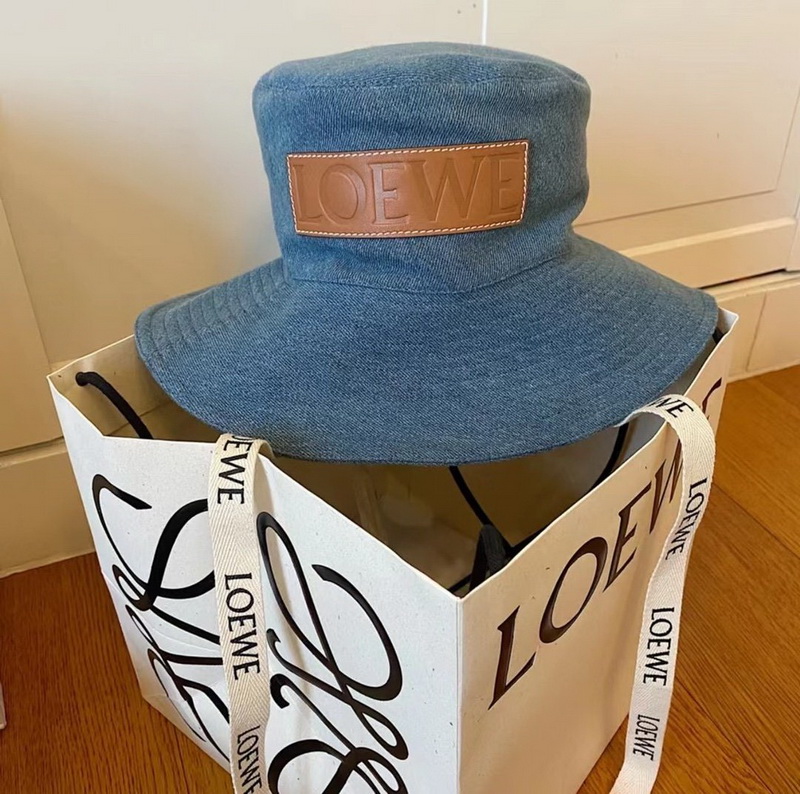 Loewe Cap-025