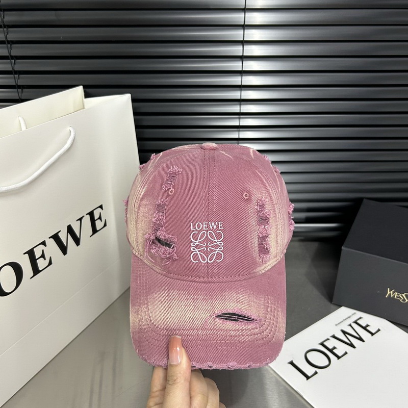 Loewe Cap-049