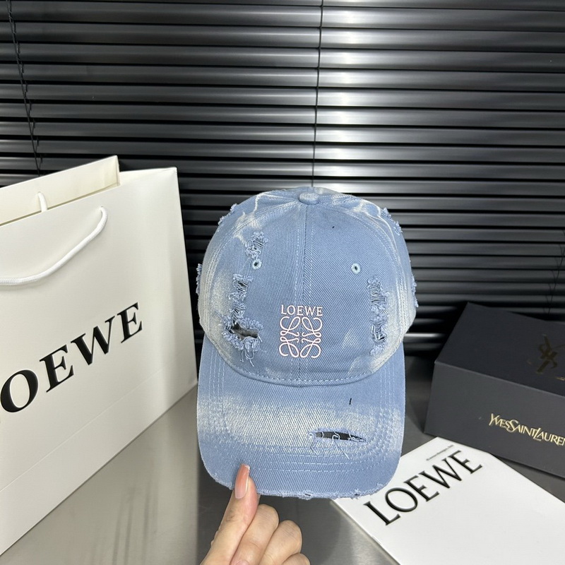 Loewe Cap-051