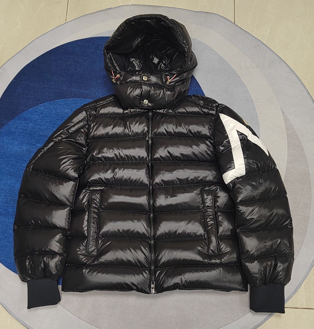 Moncler Coat-157