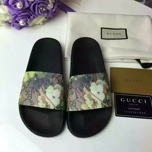 Gucci Slippers(AAA)-210