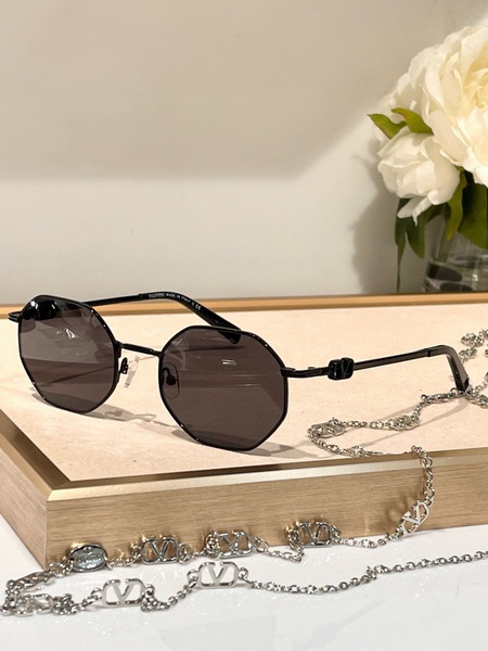 Valentino Sunglasses(AAAA)-080