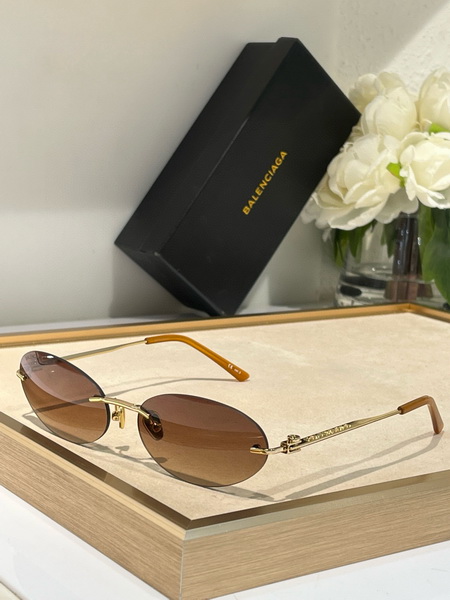 Balenciaga Sunglasses(AAAA)-116