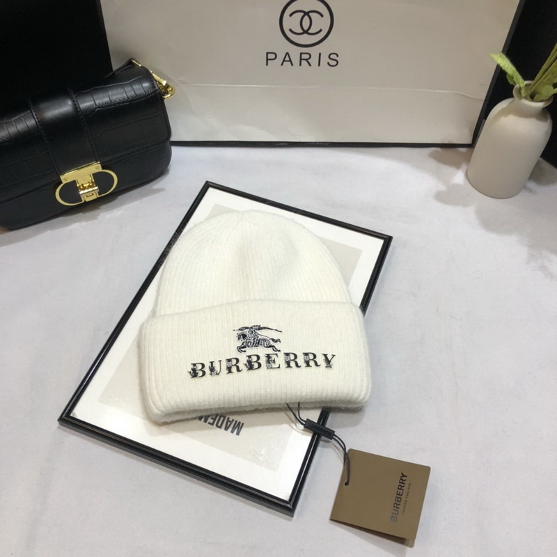 Burberry Beanies-006