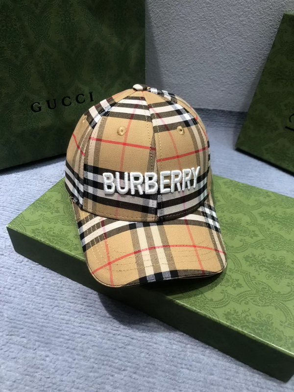 Burberry Cap-018